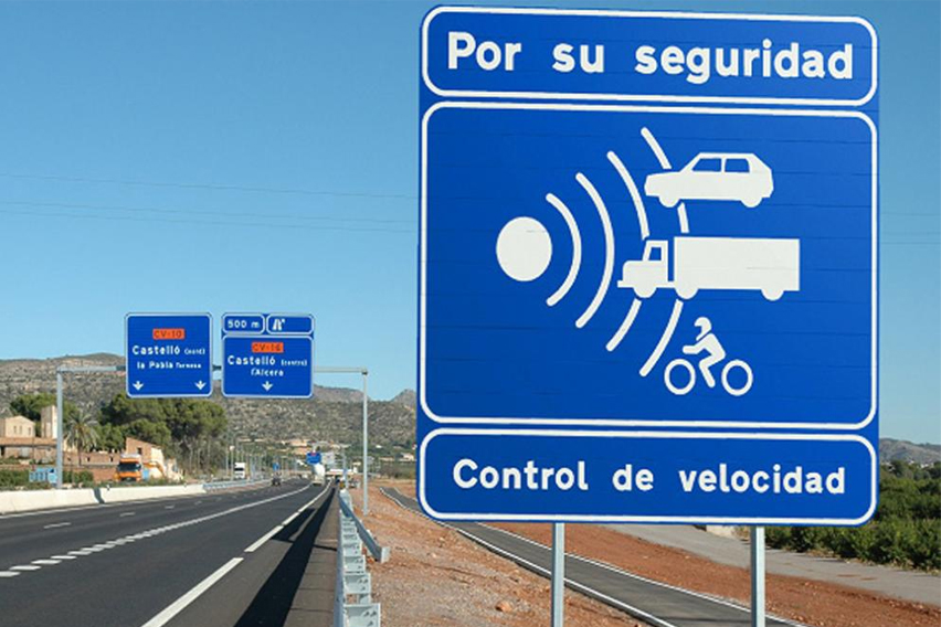 Nuevos márgenes de error en los radares de la DGT: lo que debes saber